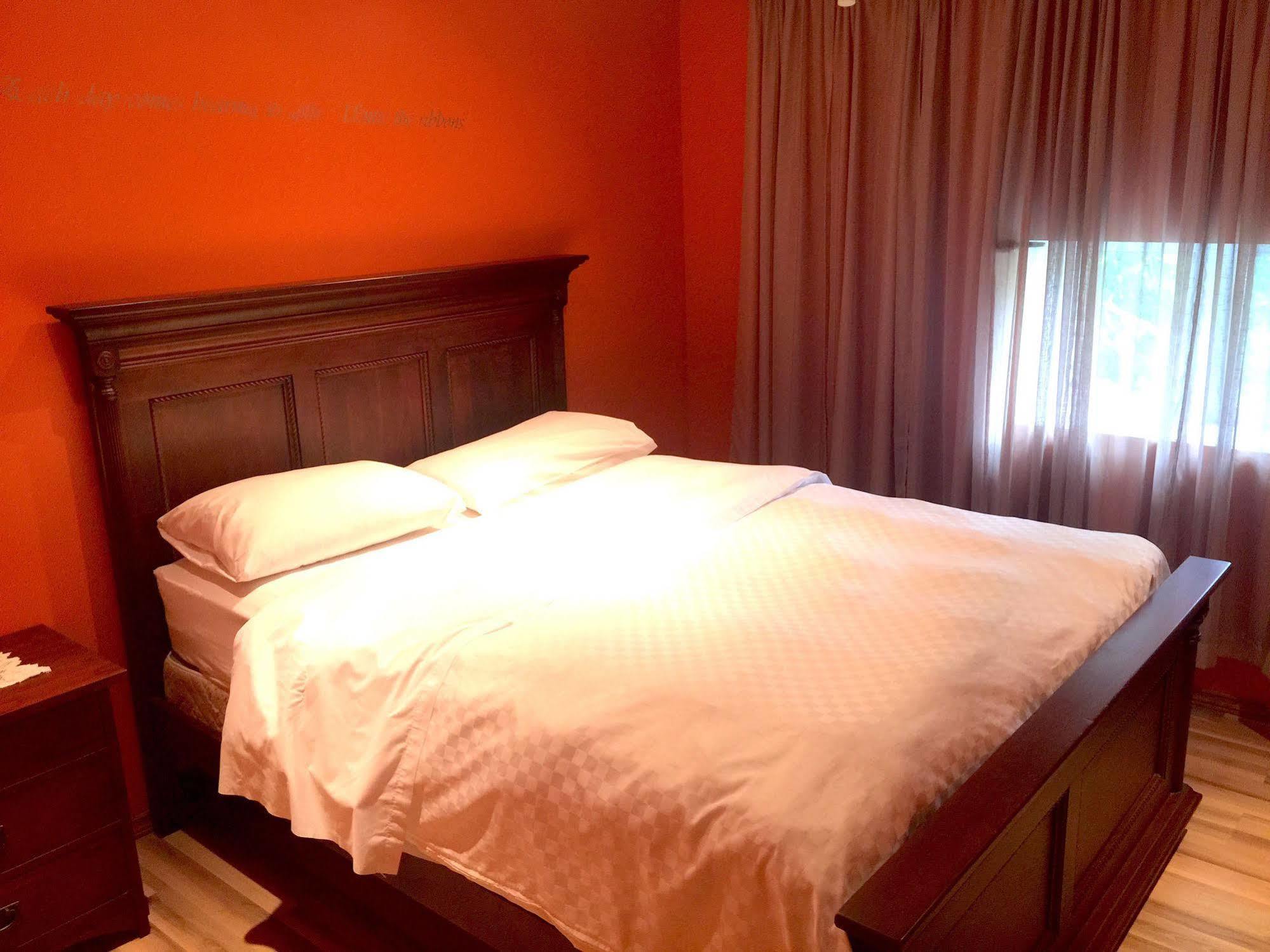Grey Rose Suites Hanover Экстерьер фото