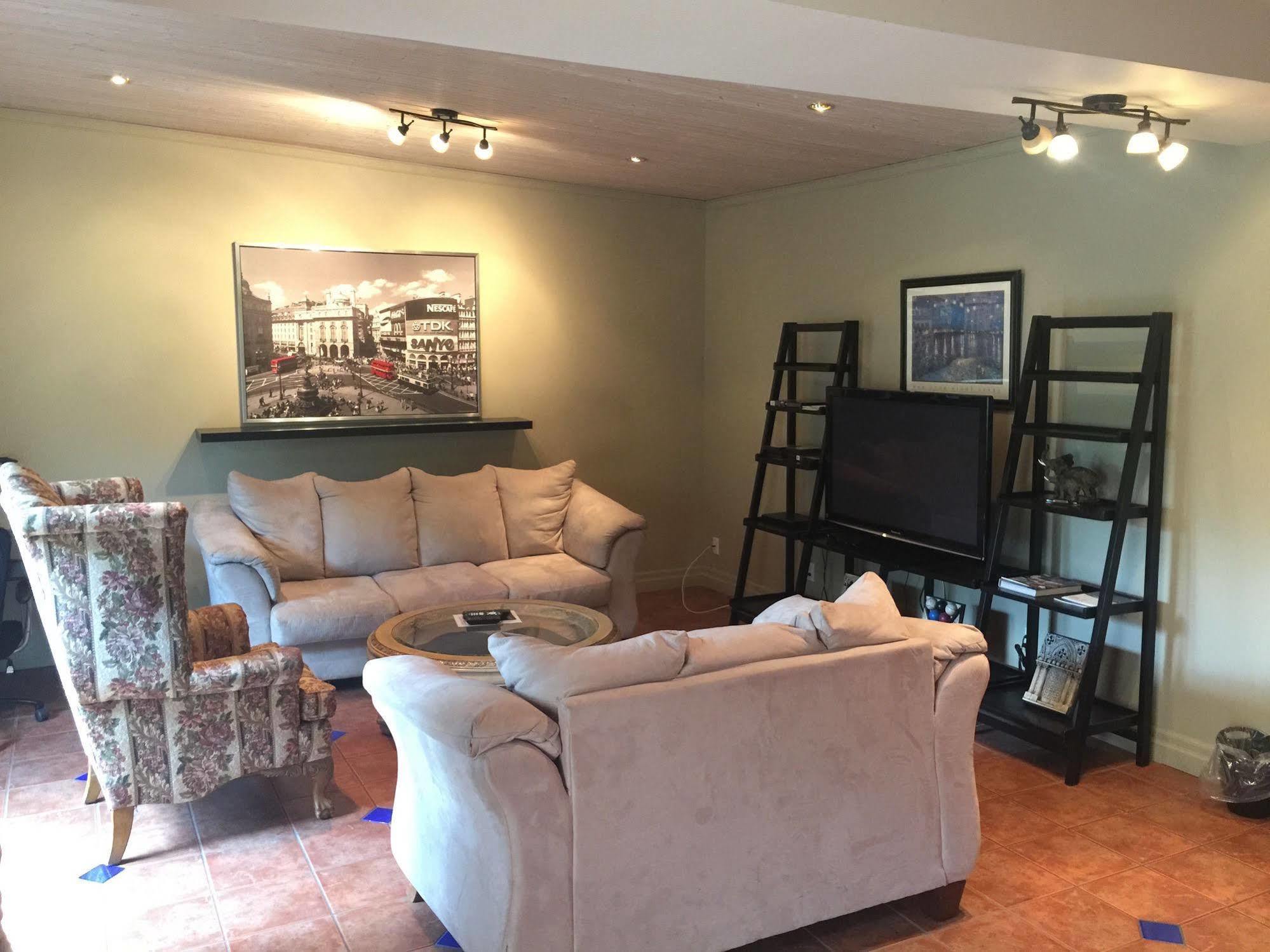 Grey Rose Suites Hanover Экстерьер фото